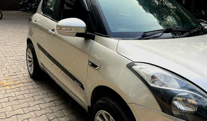 
								Suzuki Swift Lxi (O) Petrol+Cng 2012 full									