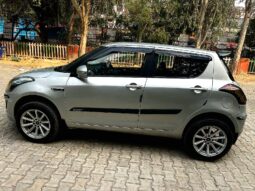 Suzuki Swift Lxi (O) Petrol+Cng 2012