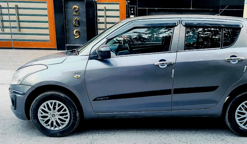 
								Suzuki Swift Petrol 2016 full									
