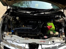 
										Suzuki Swift Lxi (O) Petrol+Cng 2012 full									