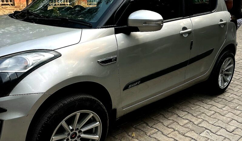 
								Suzuki Swift Lxi (O) Petrol+Cng 2012 full									